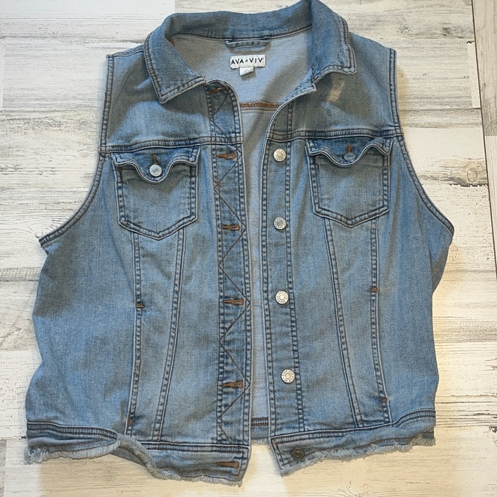 Ava & Viv Light Blue Denim Vest Size 0x